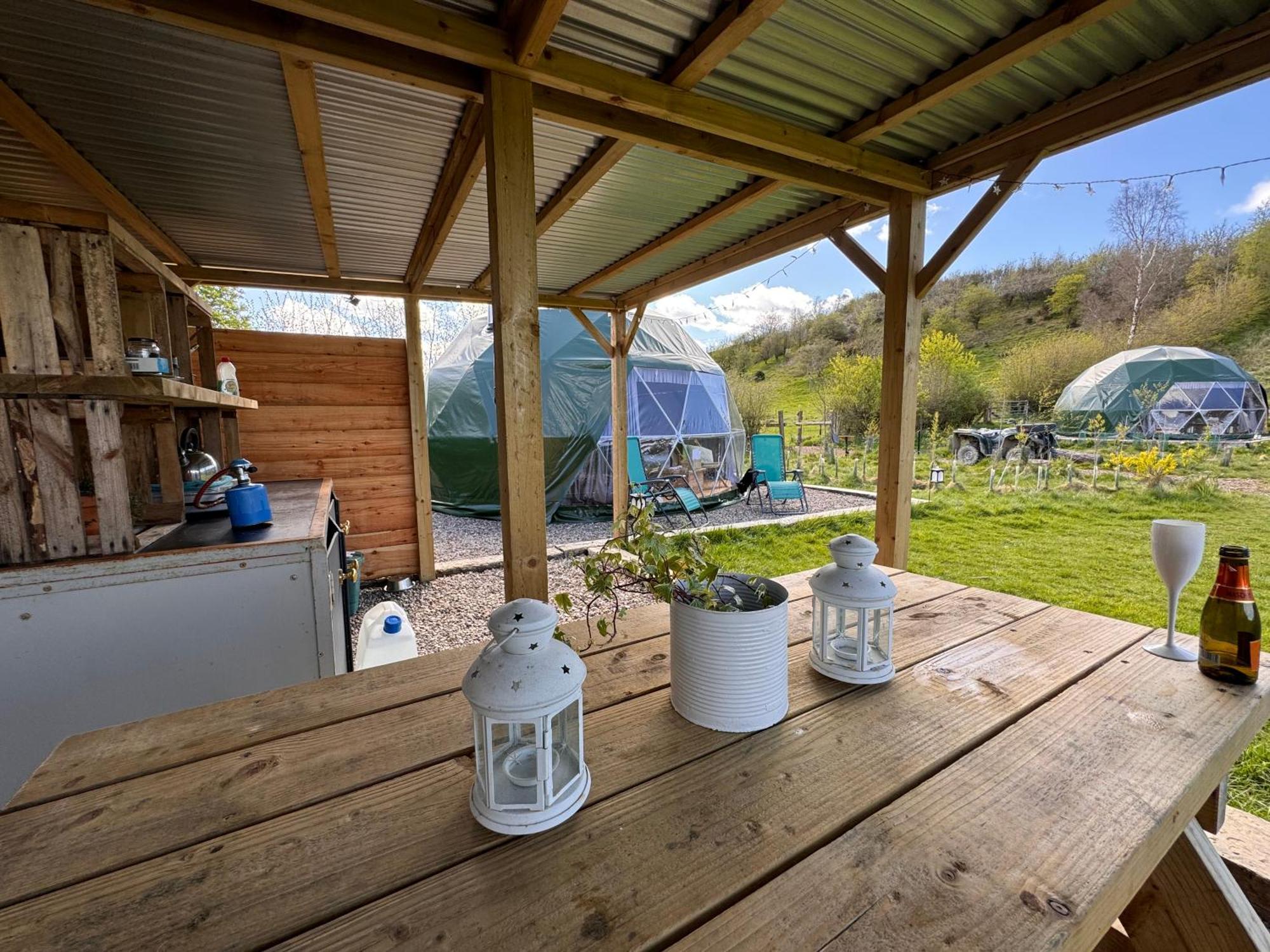 Geodesic Dome Glamping Hotel Llanidloes Eksteriør billede